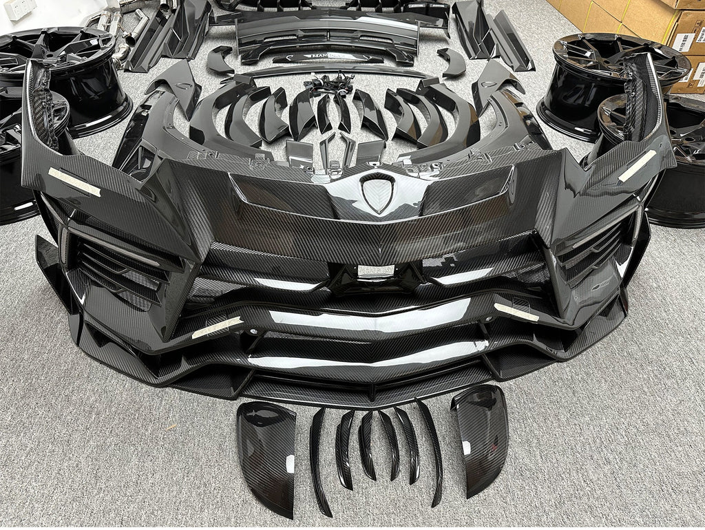 Dry Carbon Fiber Front Bumper for Lamborghini Urus